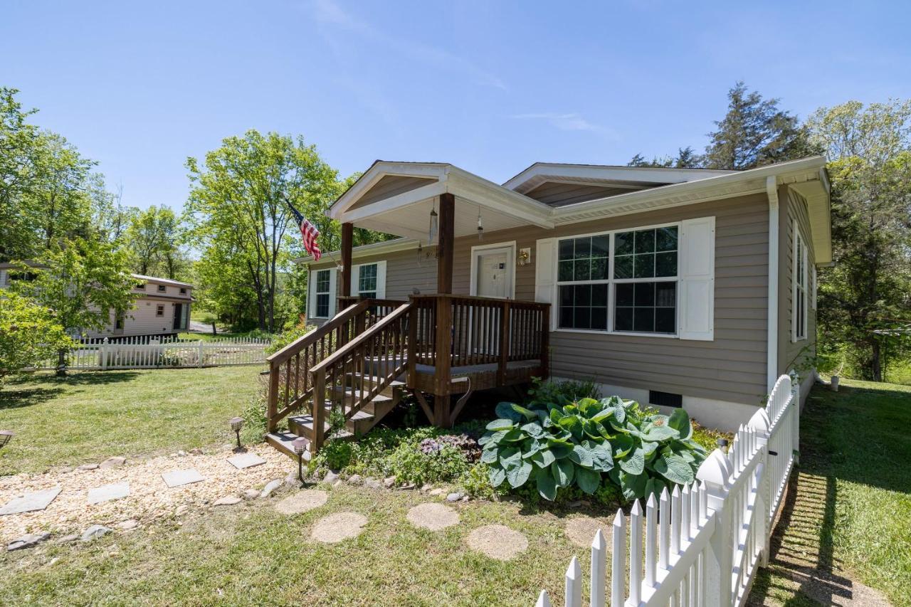 River Front Shenandoah Sweetheart-The Cottage Rileyville Exterior foto